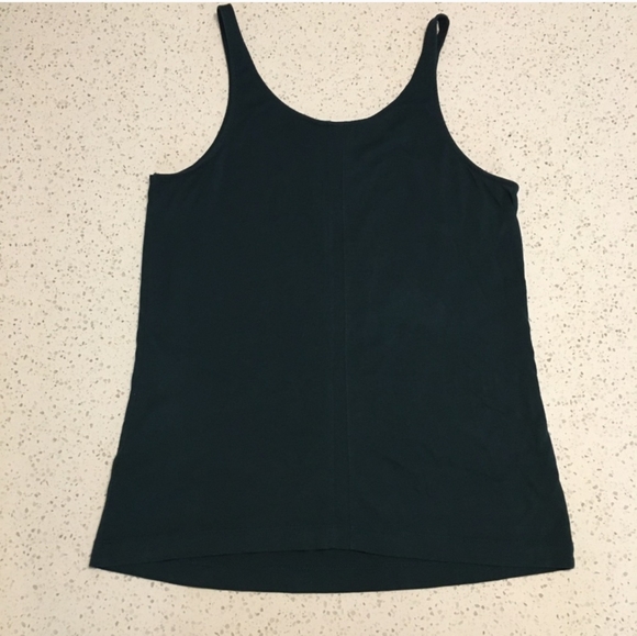 (2/$20) Aritzia The Group by Babaton Tank Top - Picture 3 of 3